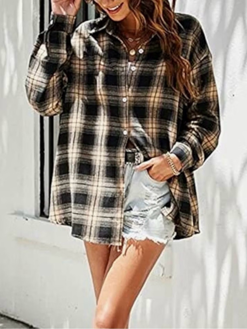 Oversized Plaid Button-Down Shirt - Picture 3 of 8